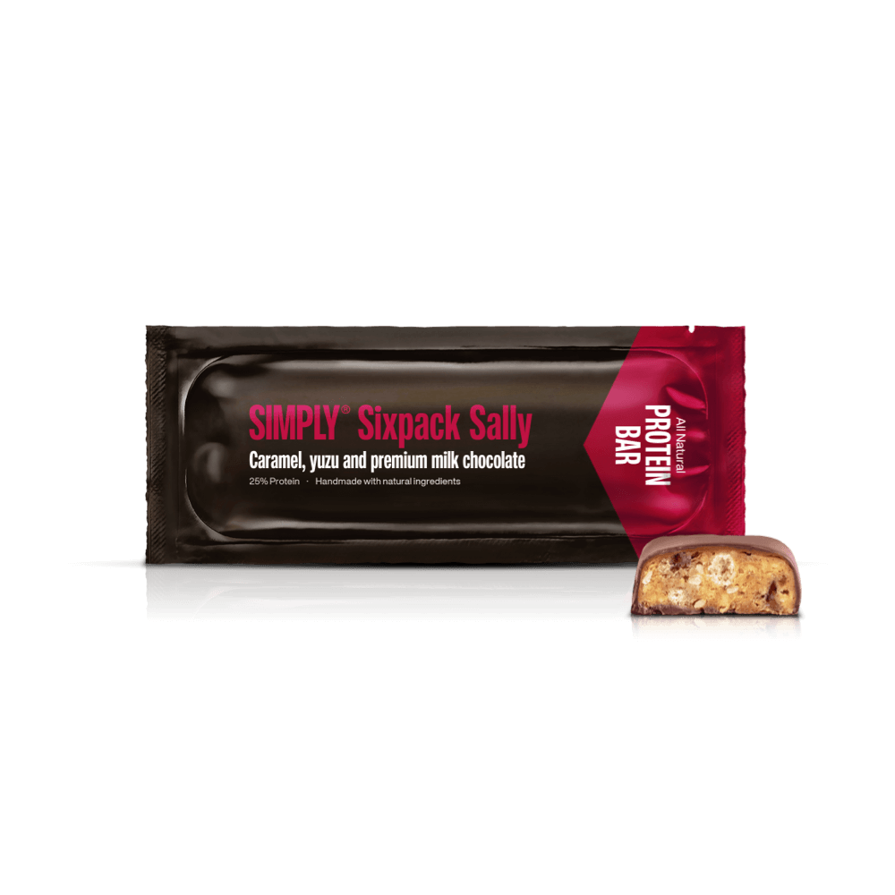 Simply® Sixpack Sally Proteinbar | Karamel, yuzu, sesam og premium mælkechokolade