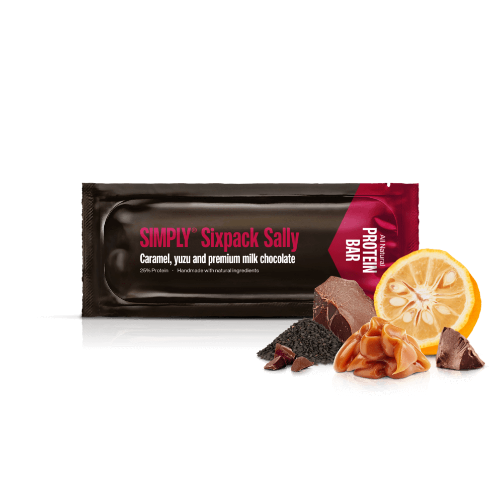 Simply® Sixpack Sally Proteinbar | Karamel, yuzu, sesam og premium mælkechokolade